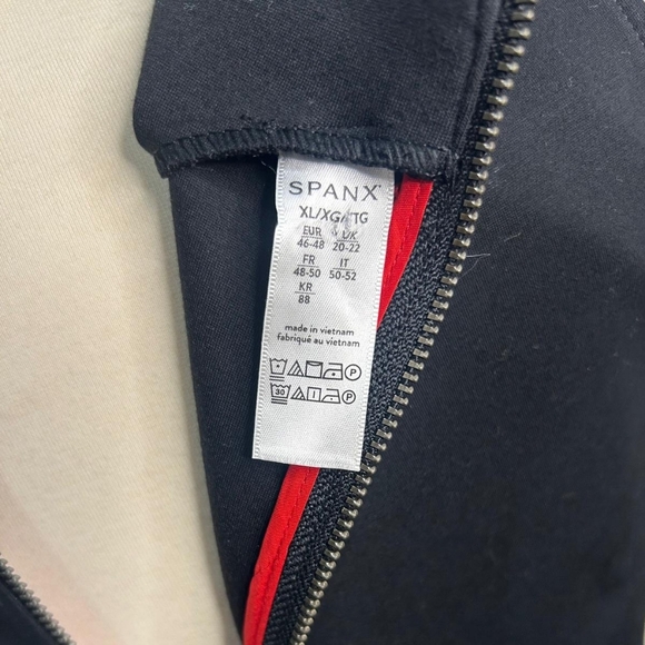 SPANX Classic Black Mini Dress - Picture 7 of 7